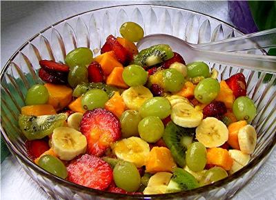 u16/canarybird/medium/42031911.P4130004FruitCocktail1.jpg