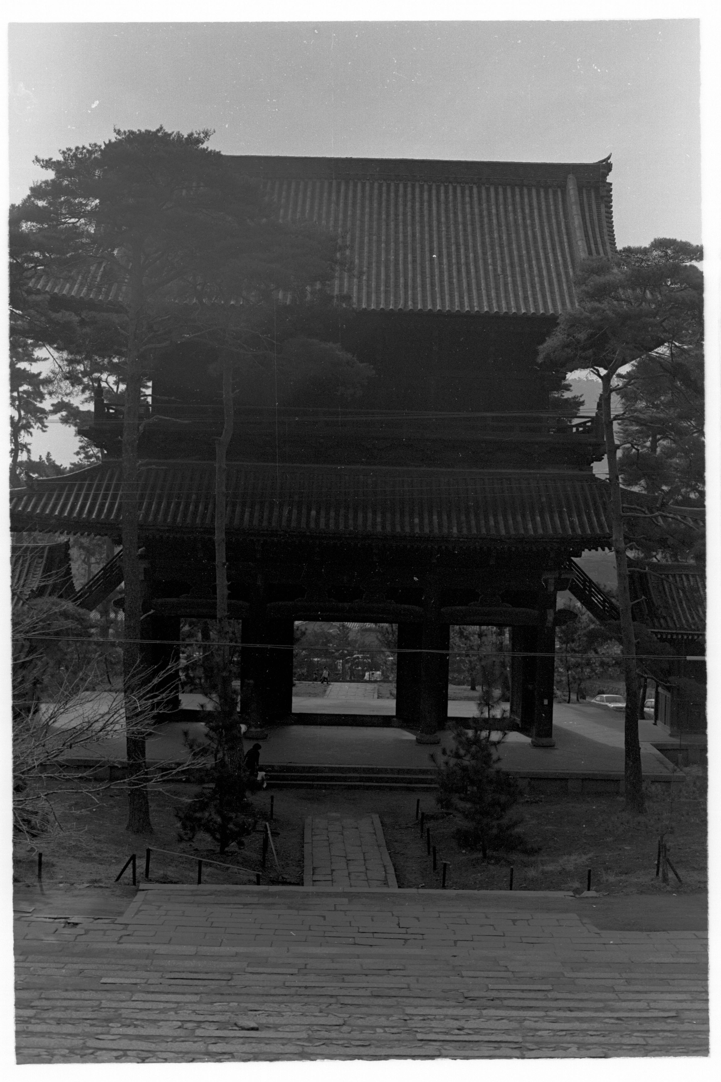 Gate at Temple.JPG