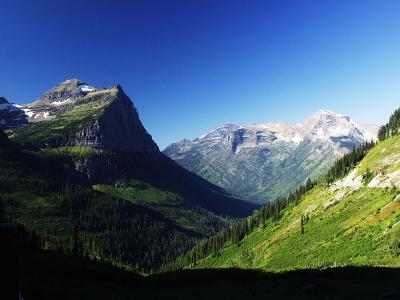 u16/cokids/medium/4938895.2Mountains.jpg
