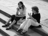 Girl talk (*)