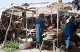 Voyage au Maroc - Souk rural à Ad Drah, un boucher