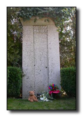 Mahler's grave