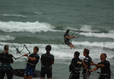  kite surfeurs