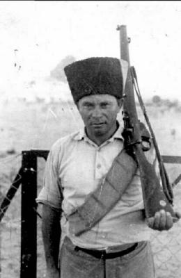 Moshe at the 30s    .jpg