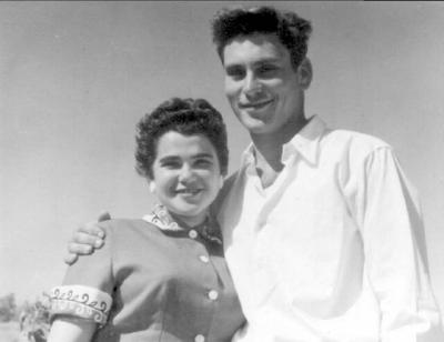 Geyzi -Israel  Rochala- SA  cousins 1955    jpg