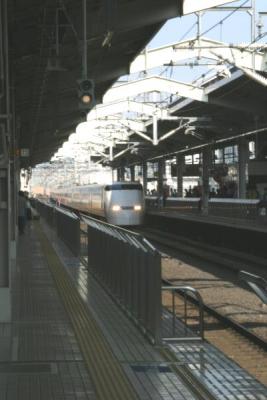 The Bullet Train              http://www.japanrail.com/

Excellent ride. I highly suggest Green Car if you can get it.