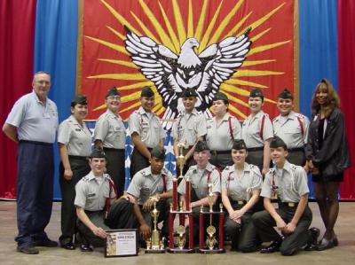 u16/gsbana/medium/42037214.BethelJROTCafterawards.jpg
