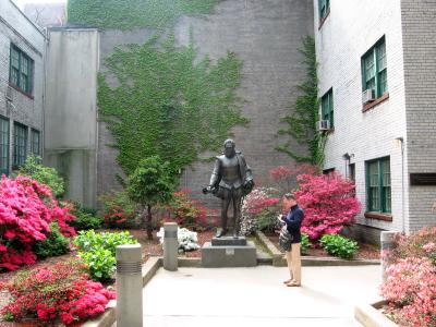 NYU Graduate School of Arts Science Garden