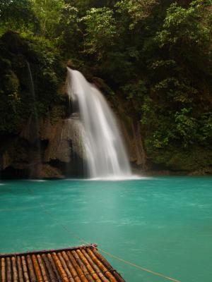 u16/jaizel/medium/42167073.KawasanFalls.jpg