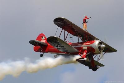 Wing Walking: Jimmy Franklin (RIP) and his jet powered Waco