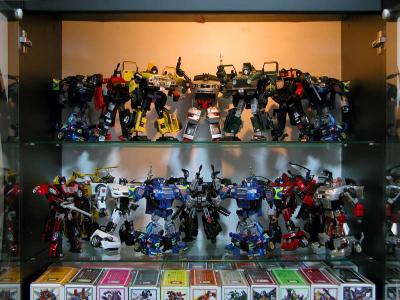 Binaltechs on Display - Robot Mode