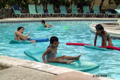 2002-03-20 pool.jpg