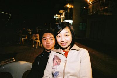 u16/lk32/medium/11248446.20021231LantauIsland038.jpg