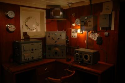 Ships radio room