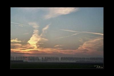 u16/lookheretitia/medium/39055344.0sunsetsky005.jpg