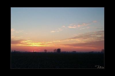 u16/lookheretitia/medium/39055346.0sunsetsky007.jpg
