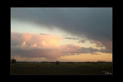 u16/lookheretitia/medium/39055369.0sunsetsky011.jpg