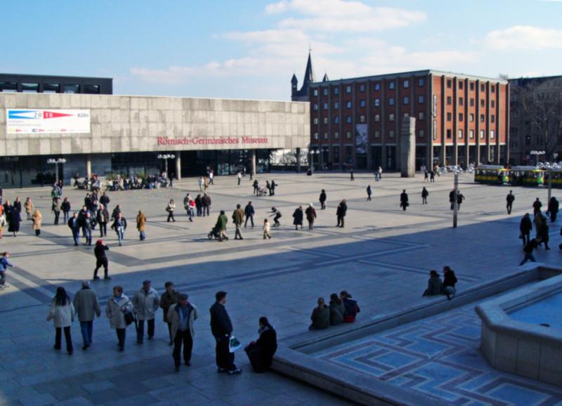 Roncalli Square