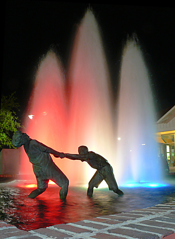 Fountain at Broadway