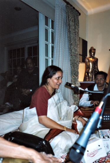 asha k 02.jpg