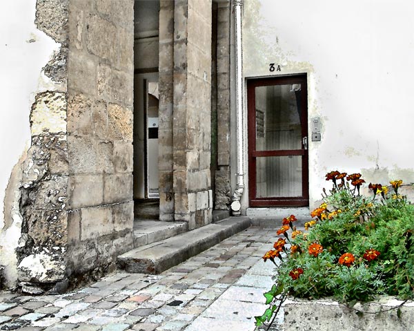 Doorway, Village St Paul