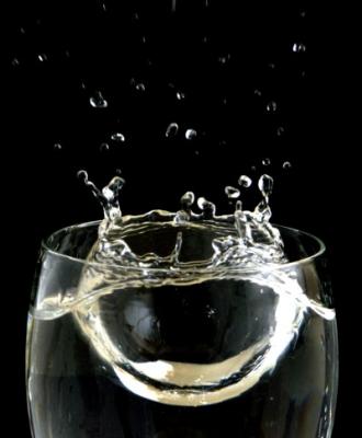 a drop in a glass by bracket