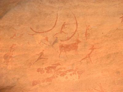 Paintings of 10.000 - 8000 years ago