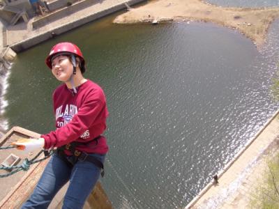 repelling1.JPG