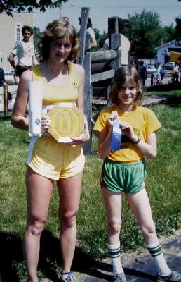 Di & Barb with awards