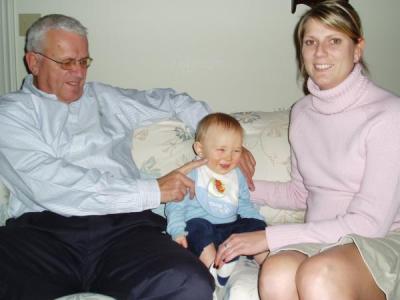 Schmidt_christmas_2004 087.jpg