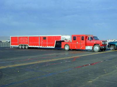 Smoke and Thunder's support and transportation, all ready to leave after the show.