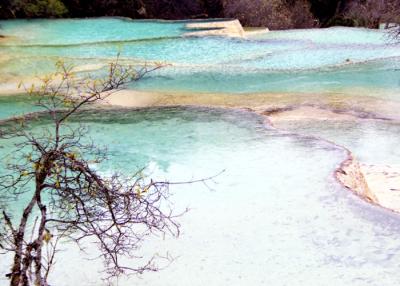 colorful water in Huanglong 17