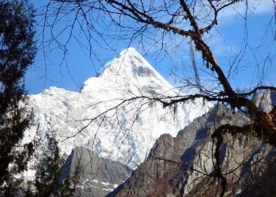 Snowy Mount in Sichuan 9