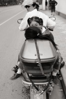 Family transport, shanghai 2005