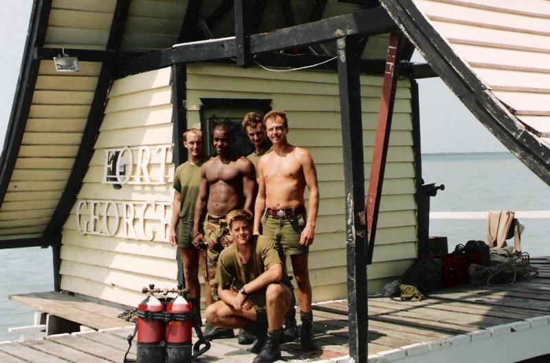 RE-Diving Team-Fort George-Belize-City
