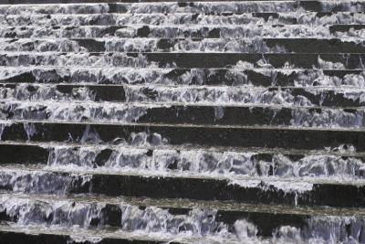 Water Cascade - Brisbane Waterfront