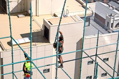 Scaffolders at Work - Safety Incident