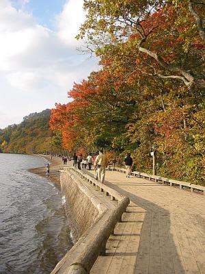 Walking along Towada Lake