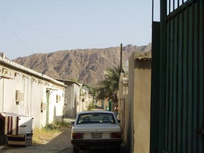This was a side street leading off to a Pakistani neighborhood, and more cool doors.