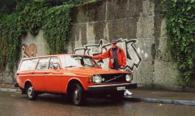 Gary Orange Volvo, Zurich 2001