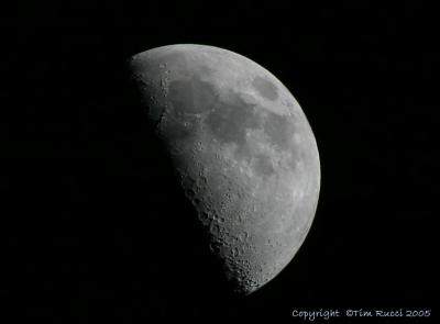 29130 - The Moon 4/16/05