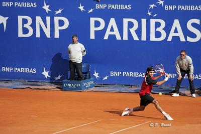 u16/webman06/medium/42110103.OpenTennis2gofederer.jpg