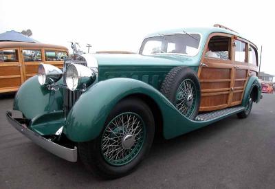 001 -1939 Hispano Suiza. rebodied with wood in 1948 - Wavecrest 2002