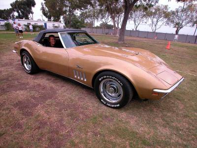 1969 427 Corvette Stingray  - Cruisin' for a Cure 2002