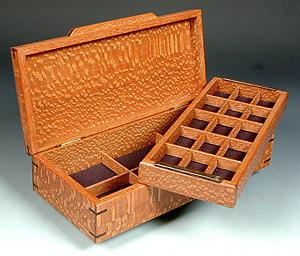 fishtailjewelrybox2.bmp
