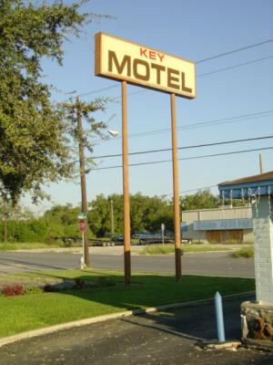 Cheap Motel in Seguin Texas