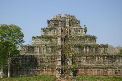 Koh Ker (Northwestern Cambodia)