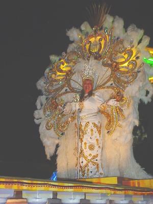 CaesarQueen3.jpg
