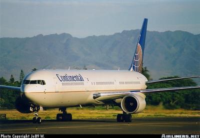 Continental Airlines (CO) Boeing 767-400 (Jerrold's Pic from Airliners)