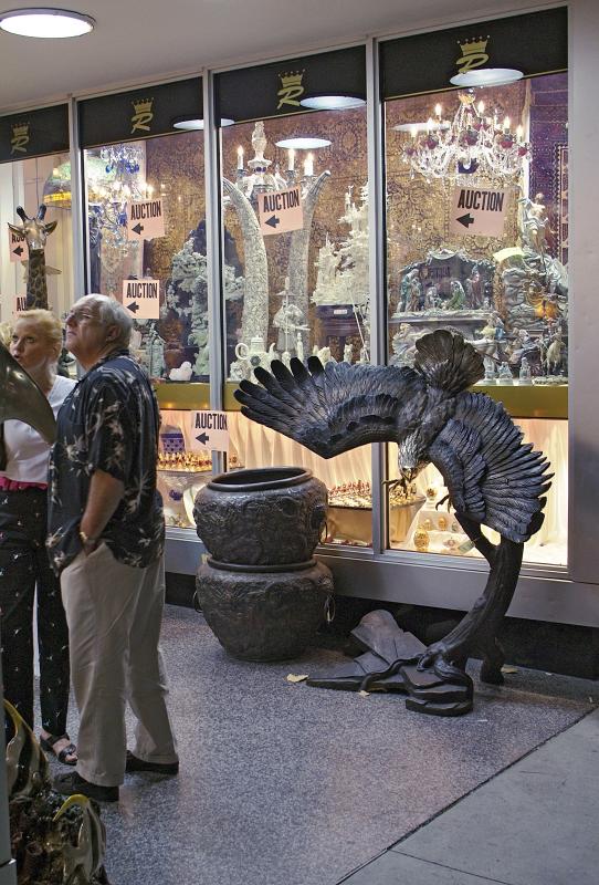 Lincoln Road auction 01.jpg